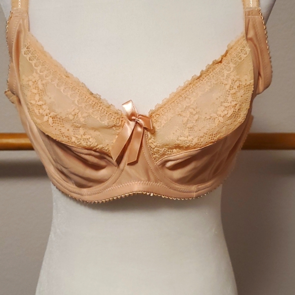 Pour Moi NWT 32F bra